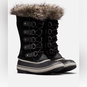 NWOT SOREL Woman waterproof winter boots.